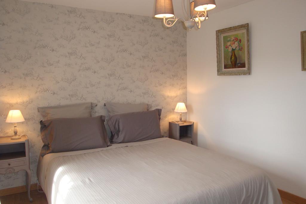 Au Jardin D'Eloise Bed & Breakfast Tremereuc Eksteriør bilde
