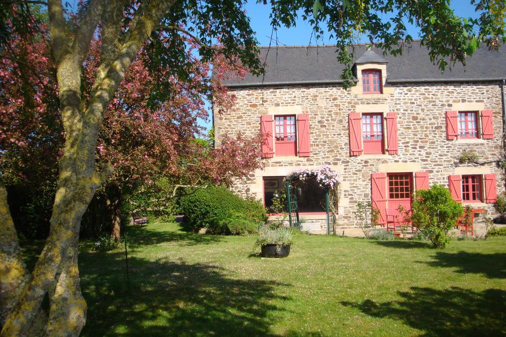 Au Jardin D'Eloise Bed & Breakfast Tremereuc Eksteriør bilde