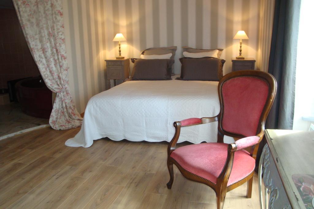 Au Jardin D'Eloise Bed & Breakfast Tremereuc Eksteriør bilde